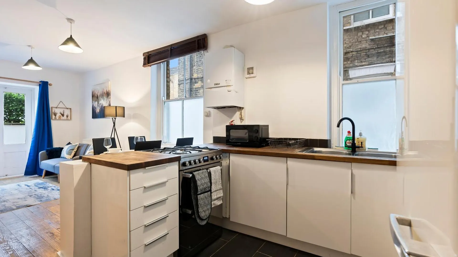 Peckham Cozy 2-Bed Gem In London Apartment